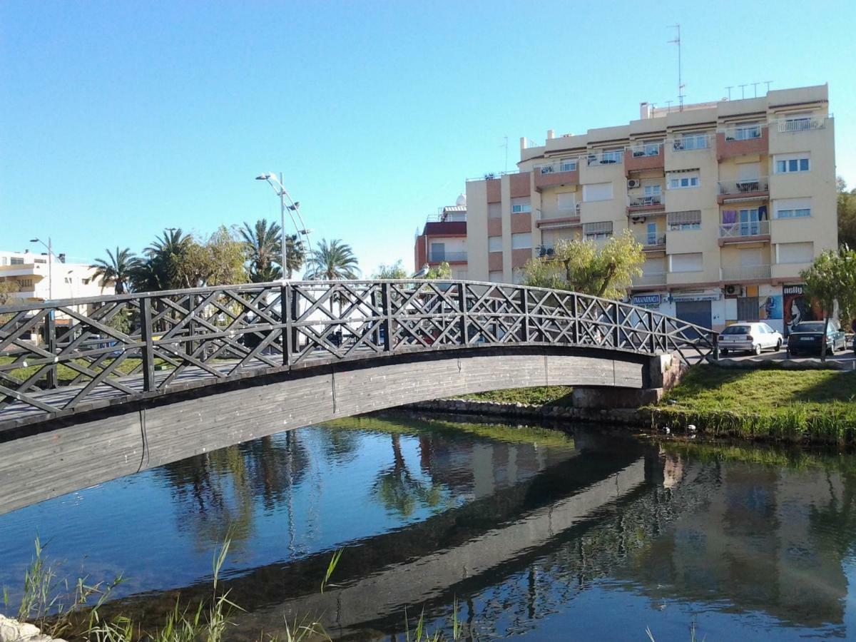 Primera Linea En Playa Sur. Plaza Constitucion Peñíscola Exterior foto